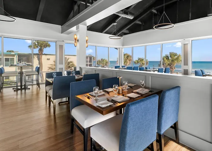 Oceanfront Litchfield Inn